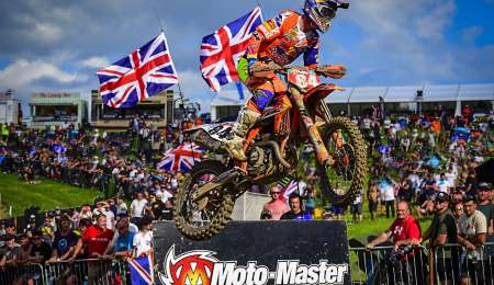 MXGP: Herlings y Jonass ganan a lo grande en Gran Bretaña