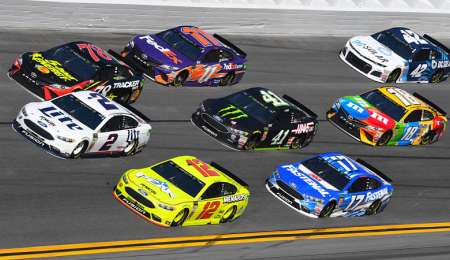 En Nascar no se puede jugar