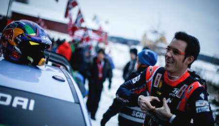 Neuville ganó el Rally de Italia en Cerdeña