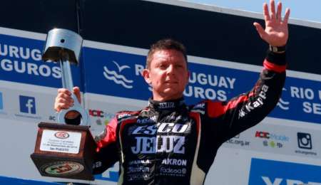 Ardusso le dio la bienvenida a Ortelli al JP Carrera