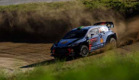 Paddon lidera en Portugal