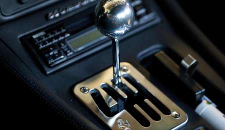 Ferrari abandona las cajas manuales