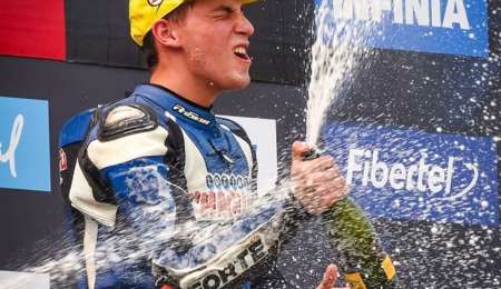 Vuelta a bordo en Río Cuarto con una 600cc