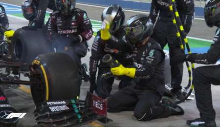 Mercedes, multado por el error