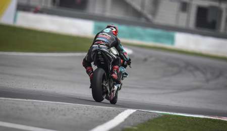 Quartararo se hace fuerte desde el comienzo