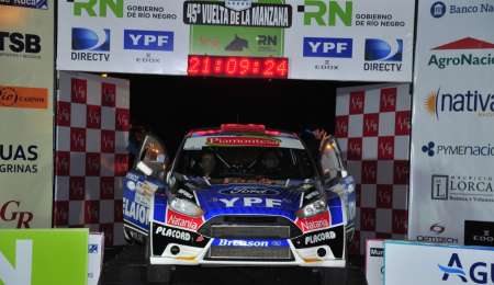 Villagra abre el camino en La Manzana