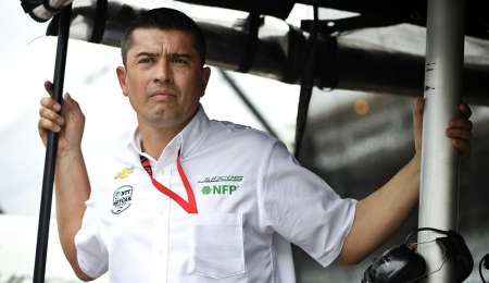 Juncos: "El Nascar es un Show y la F1 no la miro"