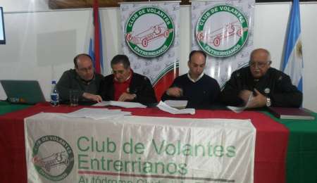 "En el club todos somos presidentes"