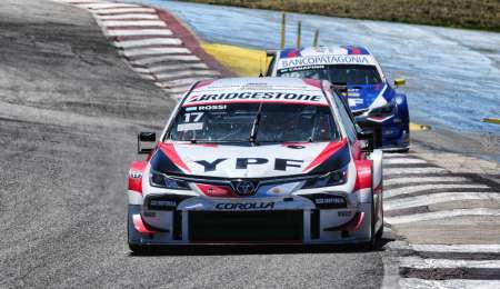 Rossi estiró la ventaja en el campeonato tras la cuarta fecha