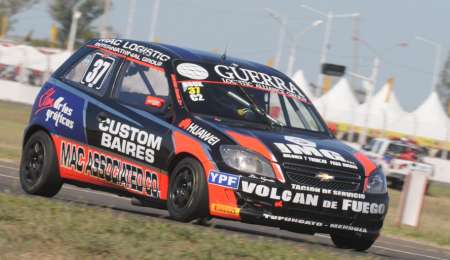 Regresa Adrián Roux al Turismo Pista