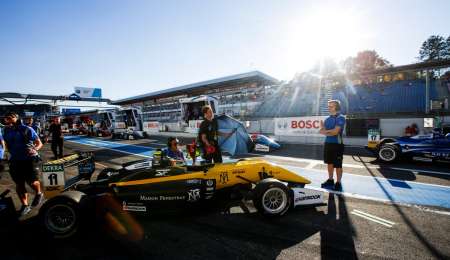 Fenestraz cerró el torneo con un abandono en Hockenheim