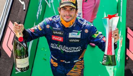 Sainz: "Sin la bandera roja hubiera sido otra la historia"