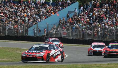 La última vez de Spataro con Toyota en el Súper TC2000