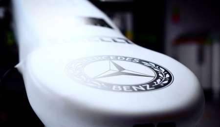 Mercedes cambia de decoración para Alemania