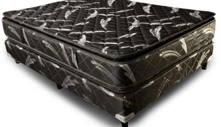 Gastón Mazzacane y un sommier incómodo