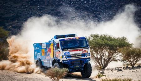 Sotnikov fue segundo en la etapa y se coronó en el Dakar 2021