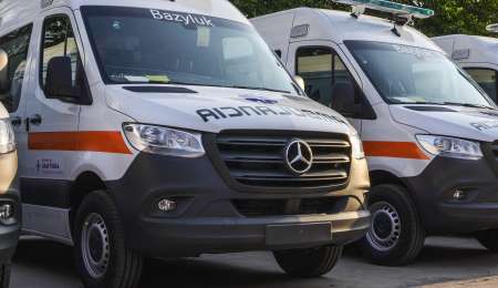 Mercedes-Benz entregó ambulancias a Chaco
