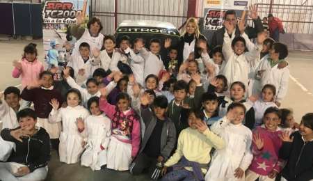 DECLARARON DE "INTERÉS" AL SÚPER TC2000 VA A LA ESCUELA