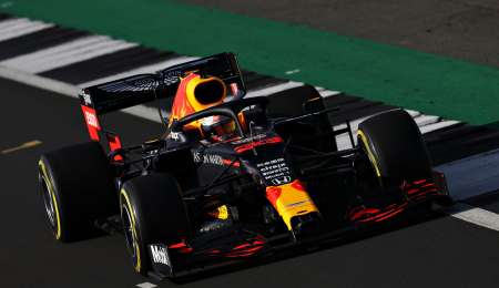 TAG Heuer celebra la alianza con Aston Martin Red Bull y lanza una edición especial de Fórmula 1