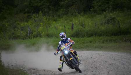 Price se lleva la etapa y es el nuevo líder