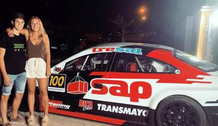 Reutemann presentó su auto de Top Race en Humboldt