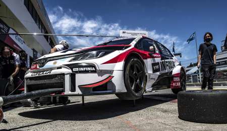 Toyota probó en Rafaela con dos autos del Súper TC2000