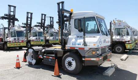 Toyota UNO es el primer camión de pila de combustible de hidrógeno