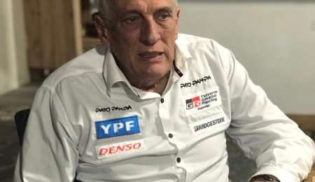 La Frase: "Le comuniqué al Presidente cuáles son los números del automovilismo".