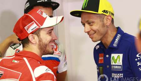 “Todo el mundo tiene que aprender de él porque nunca se dio por vencido” Rossi sobre Dovizioso