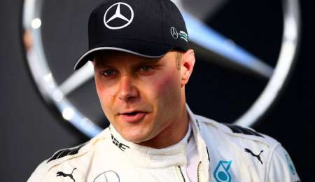 Bottas volvió a marcar una pole en Austria