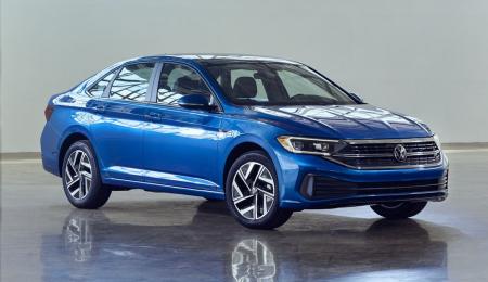 Volkswagen lanzó el rediseño del Vento 2022