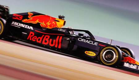 Verstappen no para y se llevó el tercer ensayo