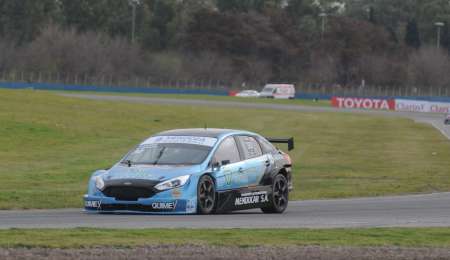 Moggia llega al TC2000 con el respaldo de una gran campaña