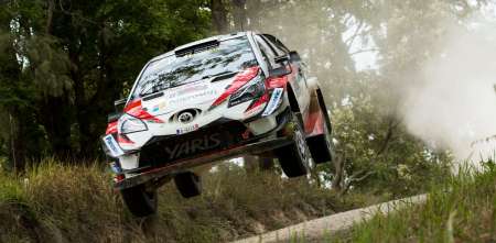 Ott Tanak vuela en Australia buscando un milagro