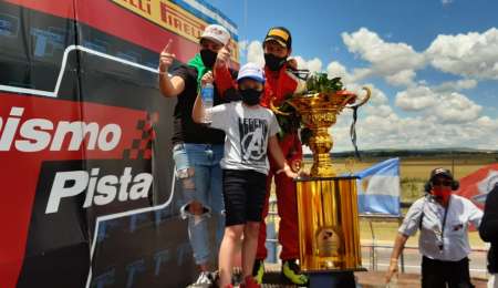 Vuyovich lideró el 1-2 salteño en la clase tres del Turismo Pista