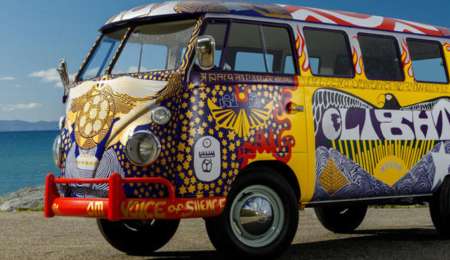 VW Light Bus un ícono de la cultura hippie que cumple 50 años