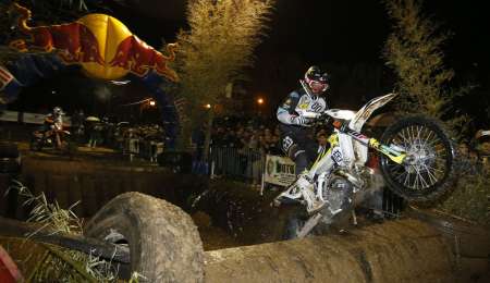 Billy Bolt fue el mejor en el primer día del Enduro Super Series