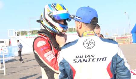 Discusión entre Santero y Catalán después de la serie