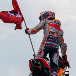 50 victorias a la sombra de Márquez 