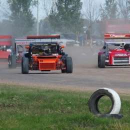 Pedido formal para el regreso de los acompañantes