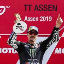 Los hombres también lloran 