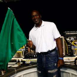 Michael Jordan tendrá un equipo en la Nascar