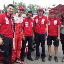 PRIMERAS CONFIRMACIONES, PRIMEROS RUMORES