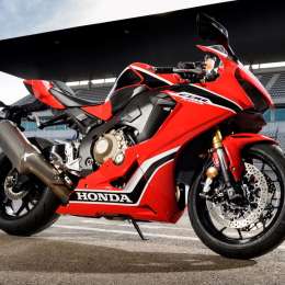 Honda V4: rumores sobre un modelo con motor derivado de MotoGP