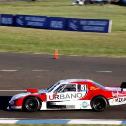 Triunfo de Urreta en TC Pista