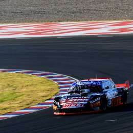 Por una milésima, Pérez se llevó la pole del TC Pista