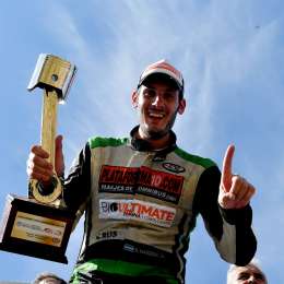 La primera Copa de forma directa para Mangoni