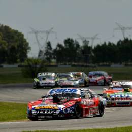 Cómoda victoria de Mangoni en la tercera serie