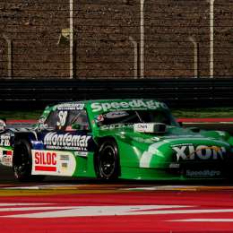 Santero sigue firme y se llevó la primera serie