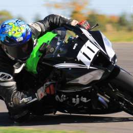 PODIO INTEGRO DE KAWASAKI EN OLAVARRÍA